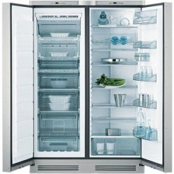 Холодильник AEG S75578KG